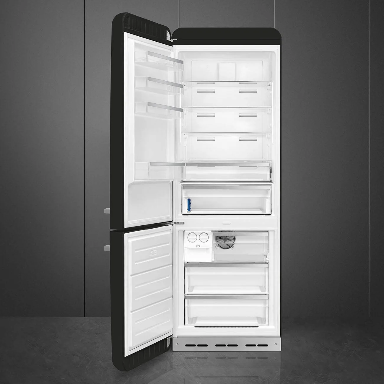 SMEG FAB38LBL5 Standkühlschrank Schwarz Retro-Design XL (Türanschlag links) – Miniatur 3